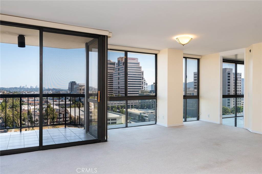 222 Monterey Road, Unit 805 Glendale, CA 91206 - Photo 6 of 49