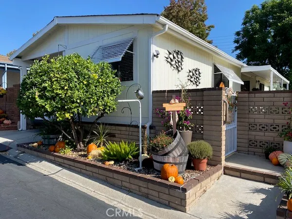 $224,888 | 736 Knoll Lake Drive, Unit 266, Brea, CA 92821