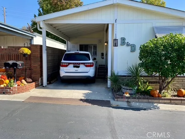 $224,888 | 736 Knoll Lake Drive, Unit 266, Brea, CA 92821