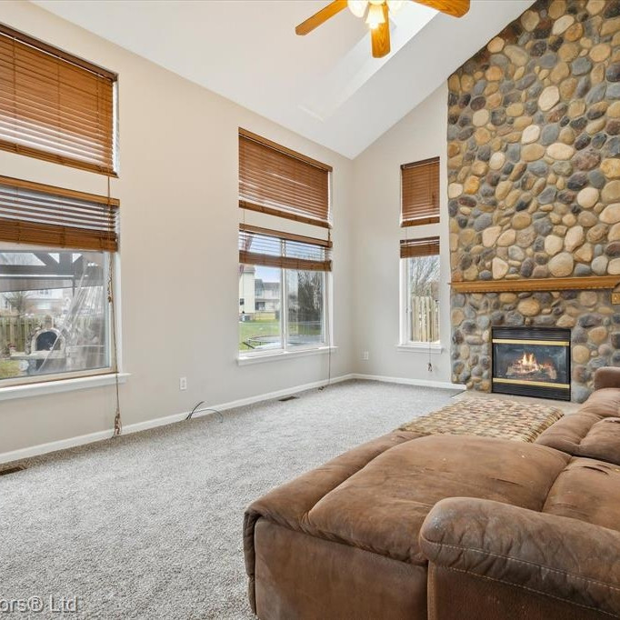 52119 Rivard Road New Baltimore, MI 48047 - Photo 7 of 35 Photo 8