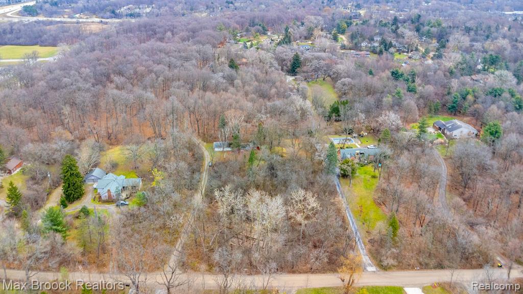 26444 Power Road Farmington Hills, MI 48334 - Photo 8 of 23