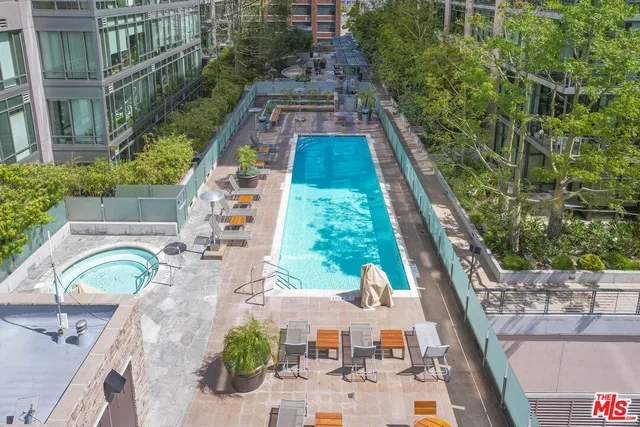 $520,000 | 1100 South Hope Street, Unit 805, Los Angeles, CA 90015