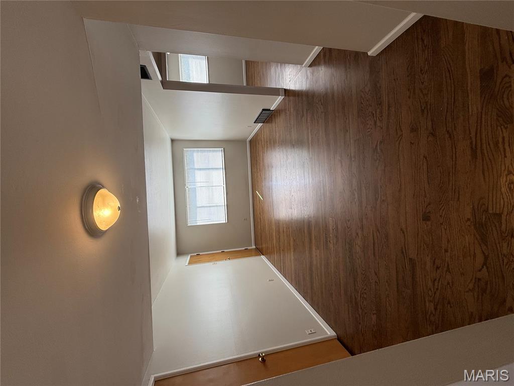 8502 Titchfield Court, Unit C St. Louis, MO 63123 - Photo 17 of 21