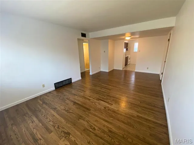 $965 | 8502 Titchfield Court, Unit C, St. Louis, MO 63123