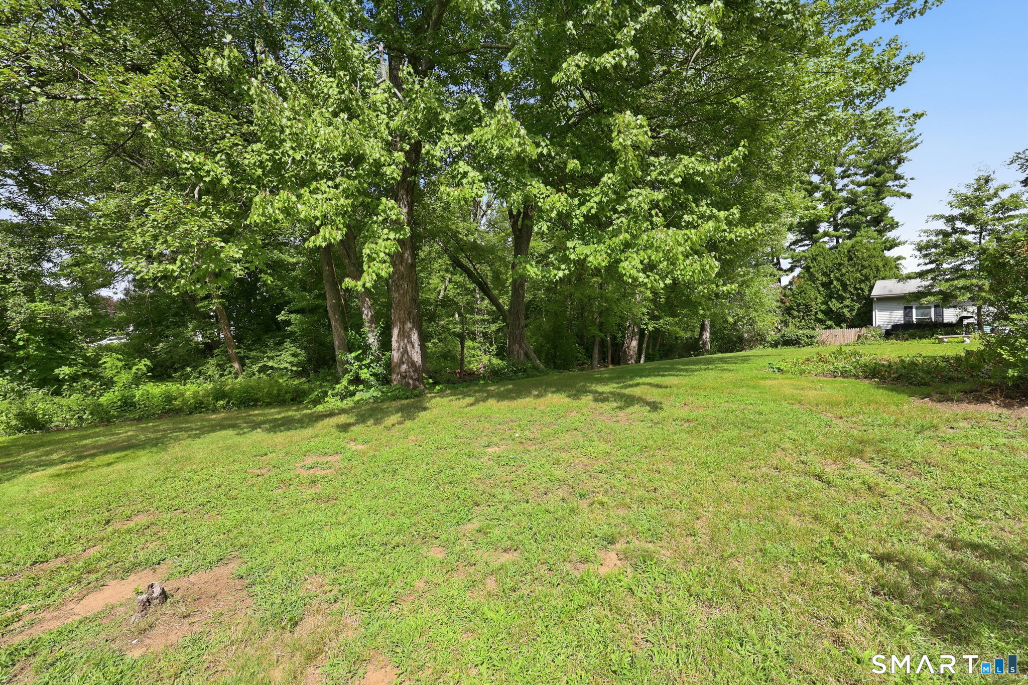 72 Steele Road Enfield, CT 06082 - Photo 34 of 37 Gallery Image 34
