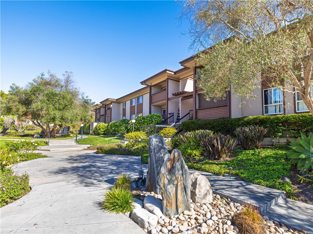 5917 Armaga Spring Road, Unit H Rancho Palos Verdes, CA 90275 - Photo 24 of 28