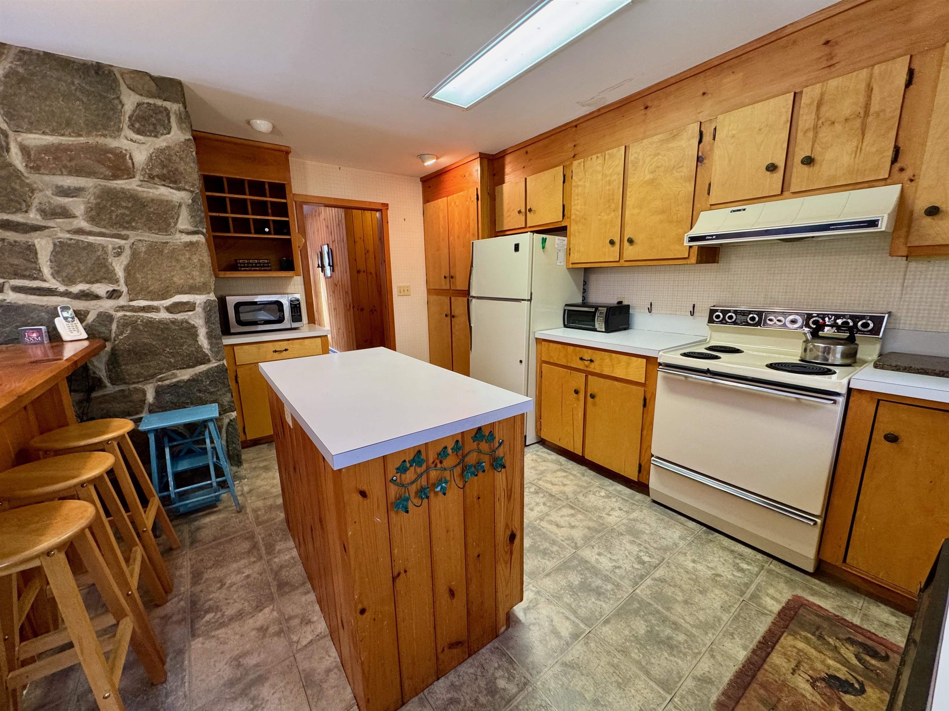 1501 Sheldon Hill Road Wardsboro, VT 05355 - Photo 18 of 38 Gallery Image 18