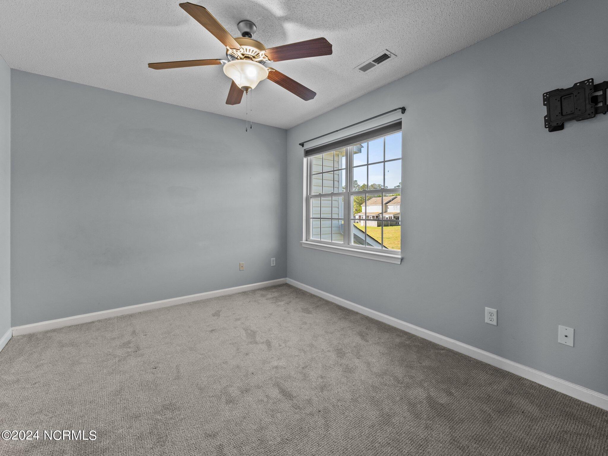 200 Lanieve Court, Unit 7 Hubert, NC 28539 - Photo 9 of 20 27-web-or-mls-P4151496