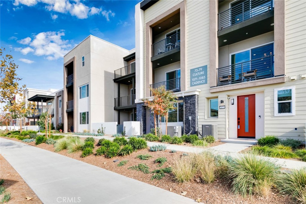 1077 Cadence Irvine, CA 92618 - Photo 2 of 37