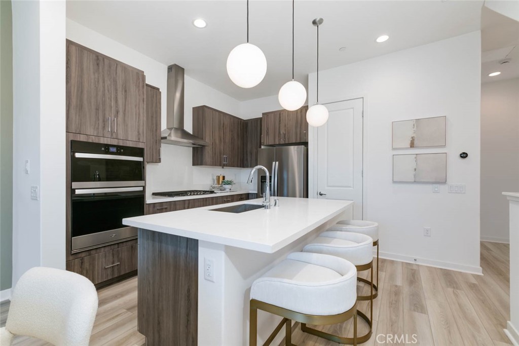 1077 Cadence Irvine, CA 92618 - Photo 8 of 37