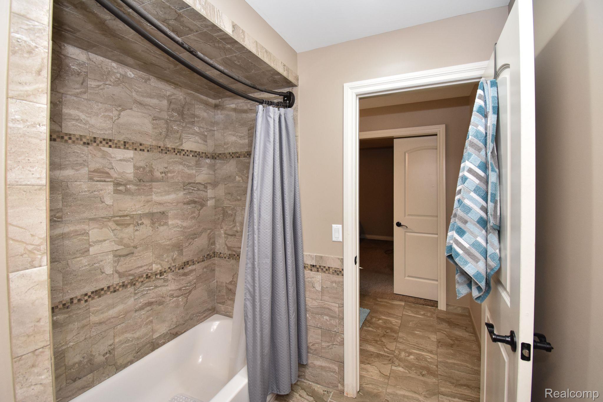 11558 Erin's Way Romeo, MI 48065 - Photo 69 of 91 Gallery Image 69