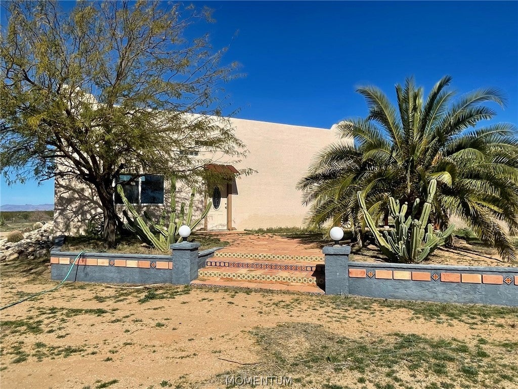 21477 South Sundance Kid Road Yucca, AZ 86438 - Photo 3 of 66 Gallery Image 3