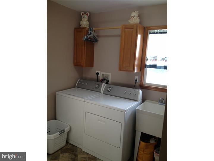 871 East Pebworth Road Magnolia, DE 19962 - Photo 8 of 25 Laundry Room