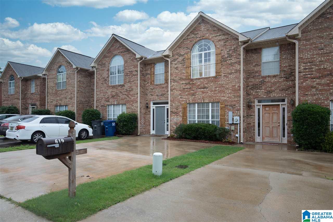 617 Parkside Circle Helena, AL 35080 - Photo 2 of 43