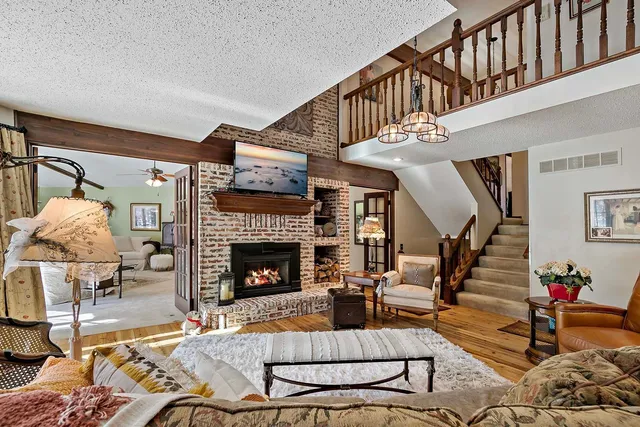 $725,000 | 8250 Havelock Court, Apple Valley, MN 55124