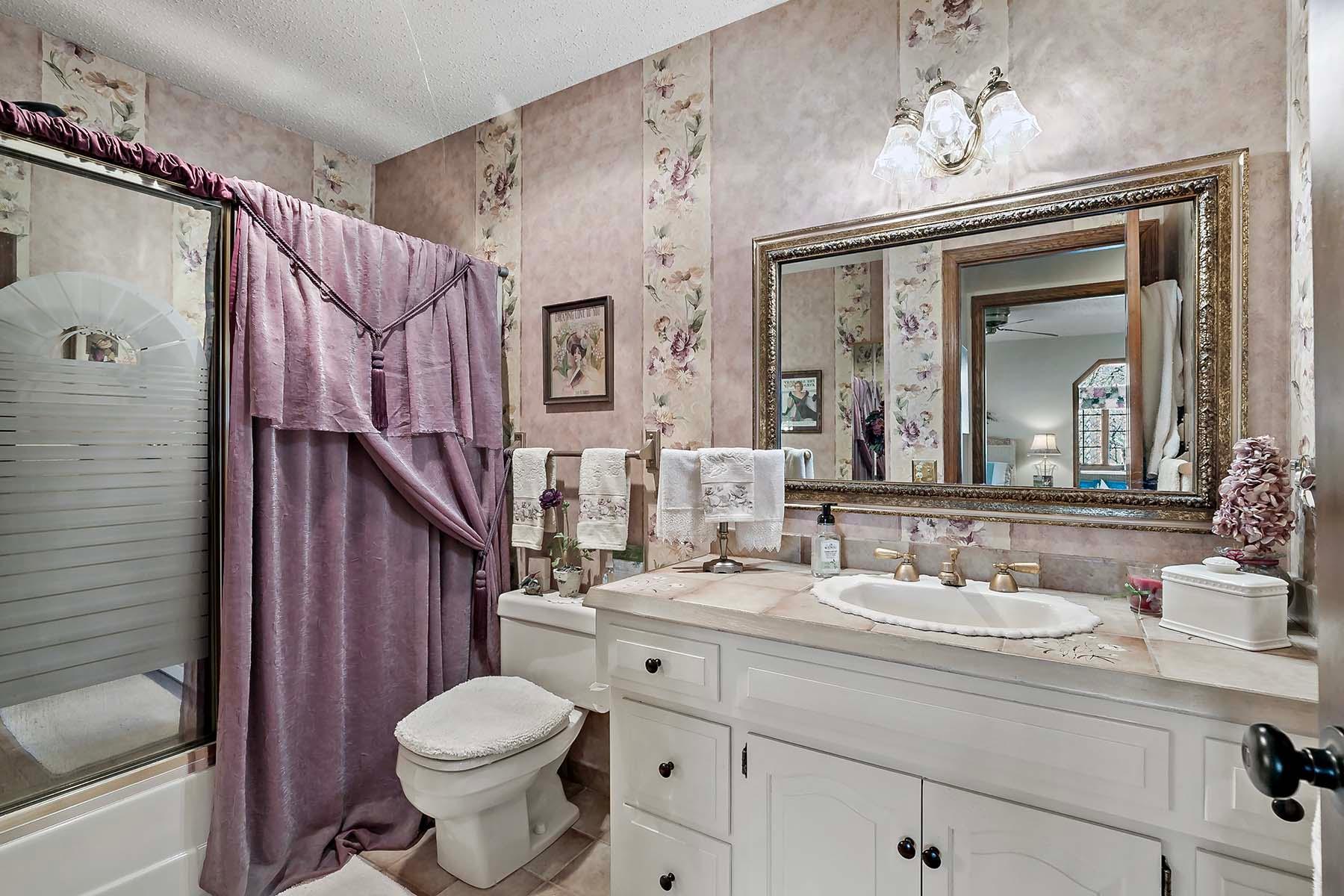 8250 Havelock Court Apple Valley, MN 55124 - Photo 27 of 45