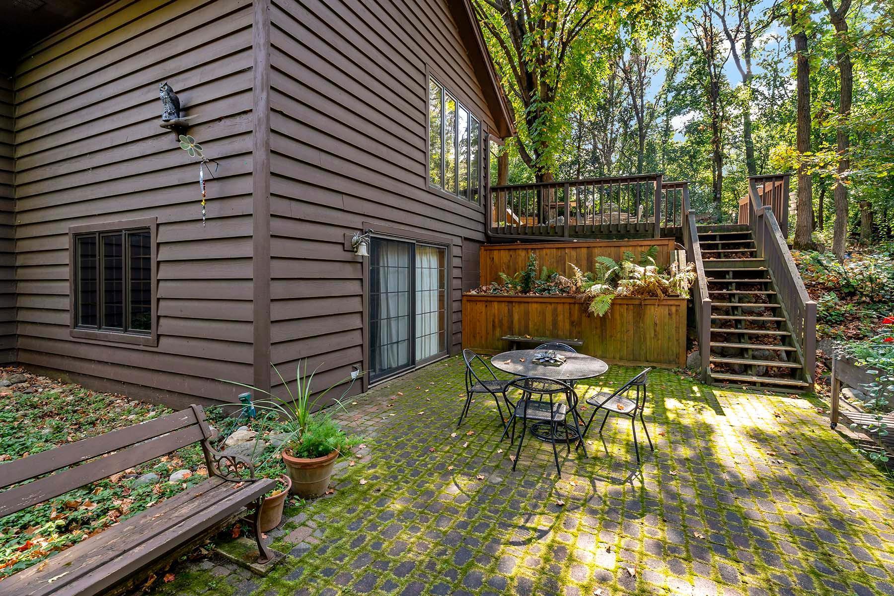 8250 Havelock Court Apple Valley, MN 55124 - Photo 34 of 45