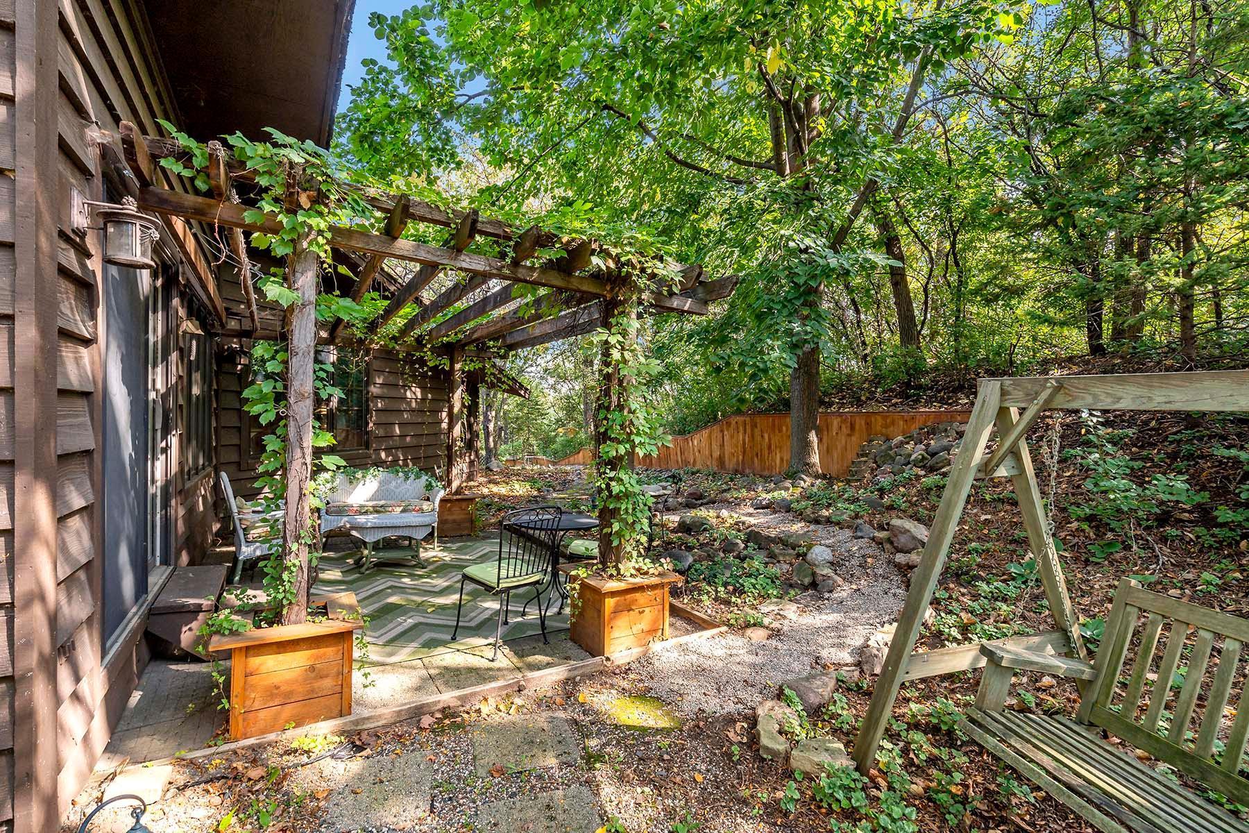 8250 Havelock Court Apple Valley, MN 55124 - Photo 36 of 45