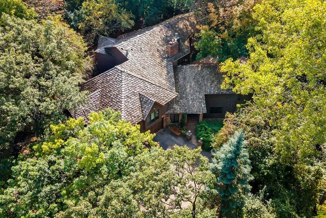 $725,000 | 8250 Havelock Court, Apple Valley, MN 55124