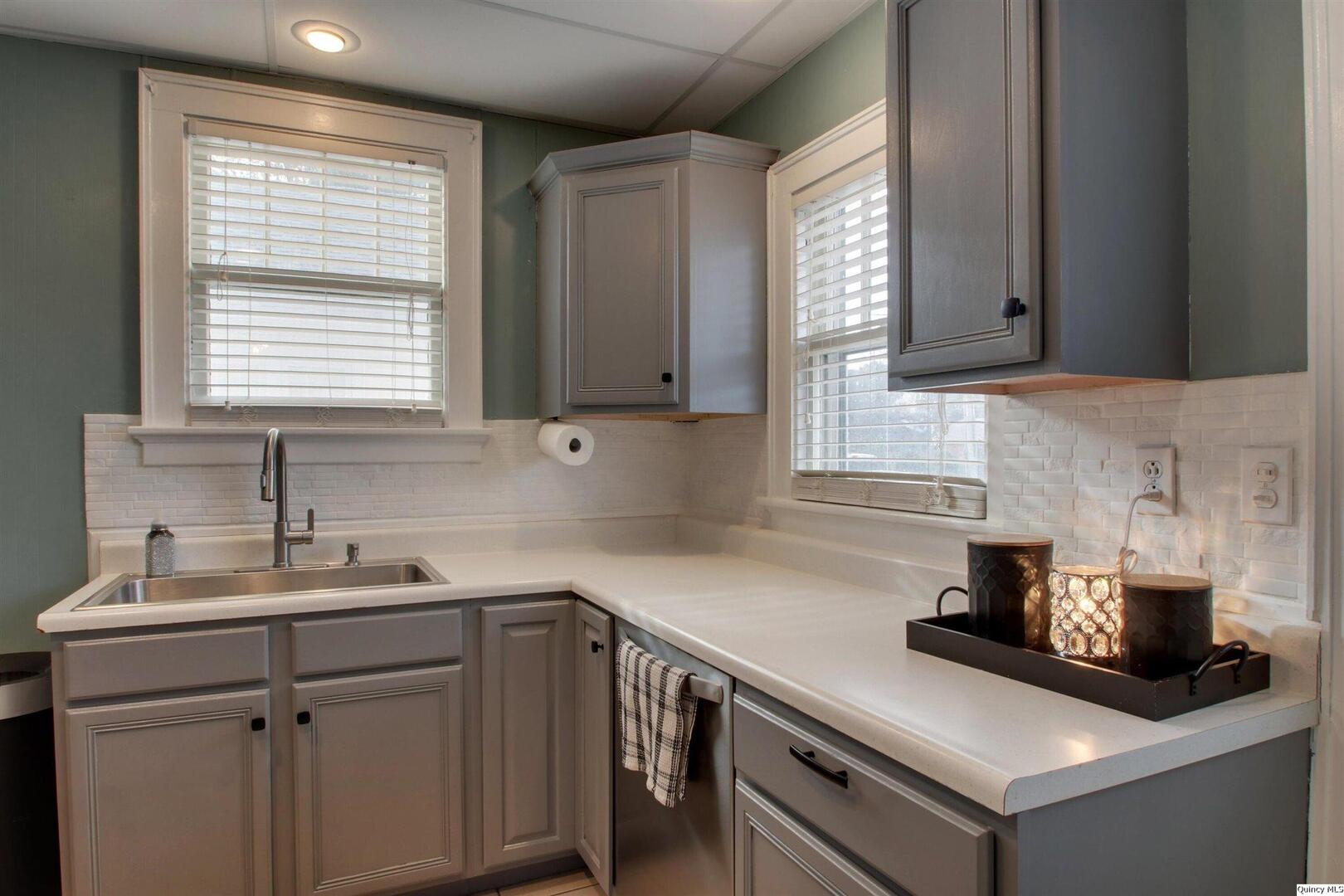 223 North 22nd Street Quincy, IL 62301 - Photo 11 of 25