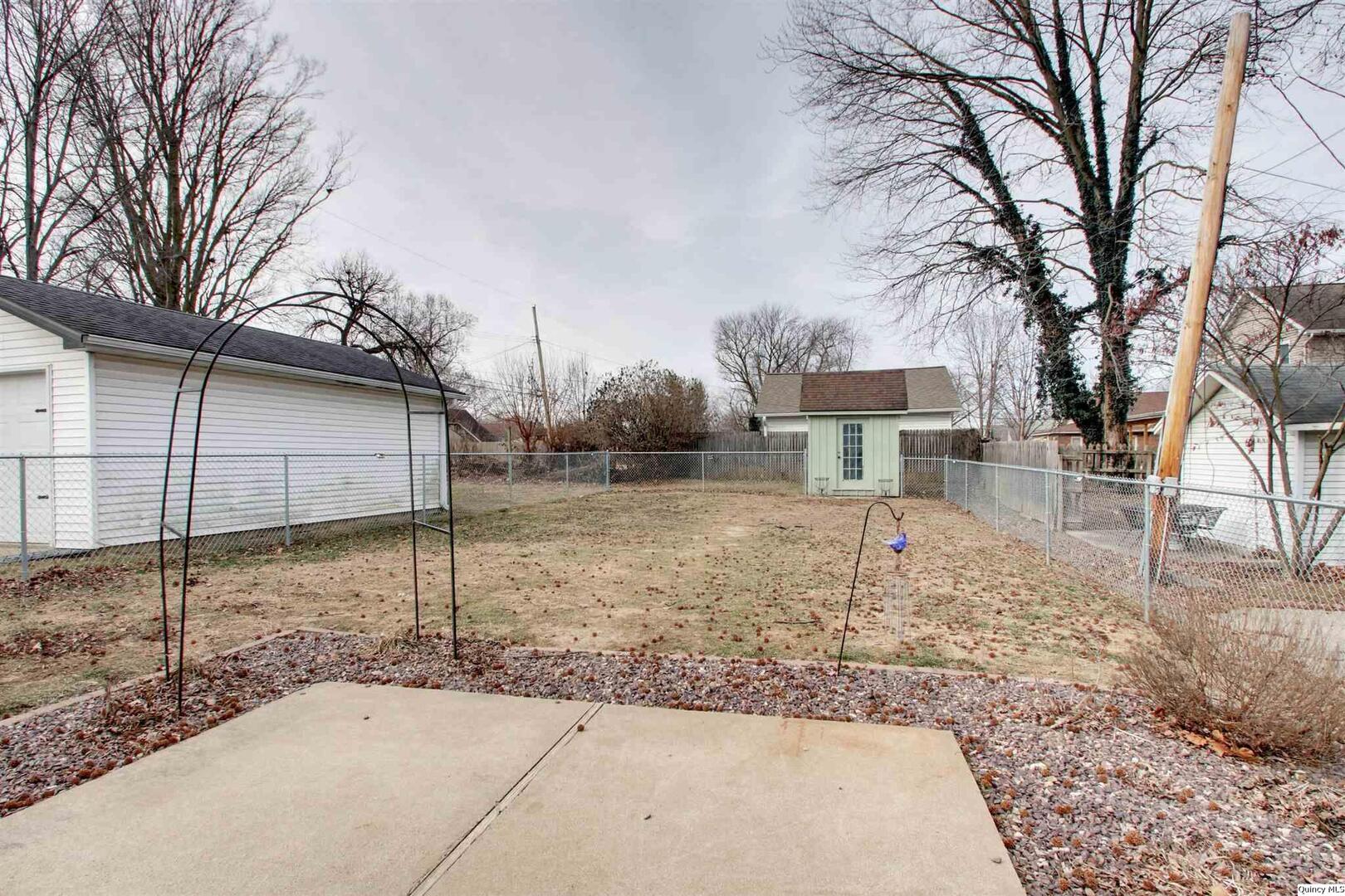 223 North 22nd Street Quincy, IL 62301 - Photo 24 of 25