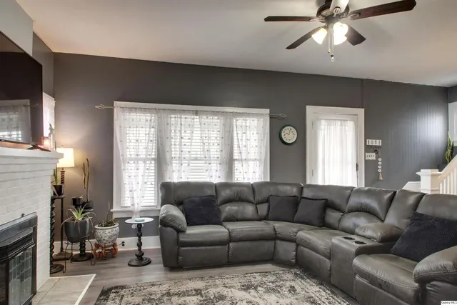 $189,900 | 223 North 22nd Street, Quincy, IL 62301