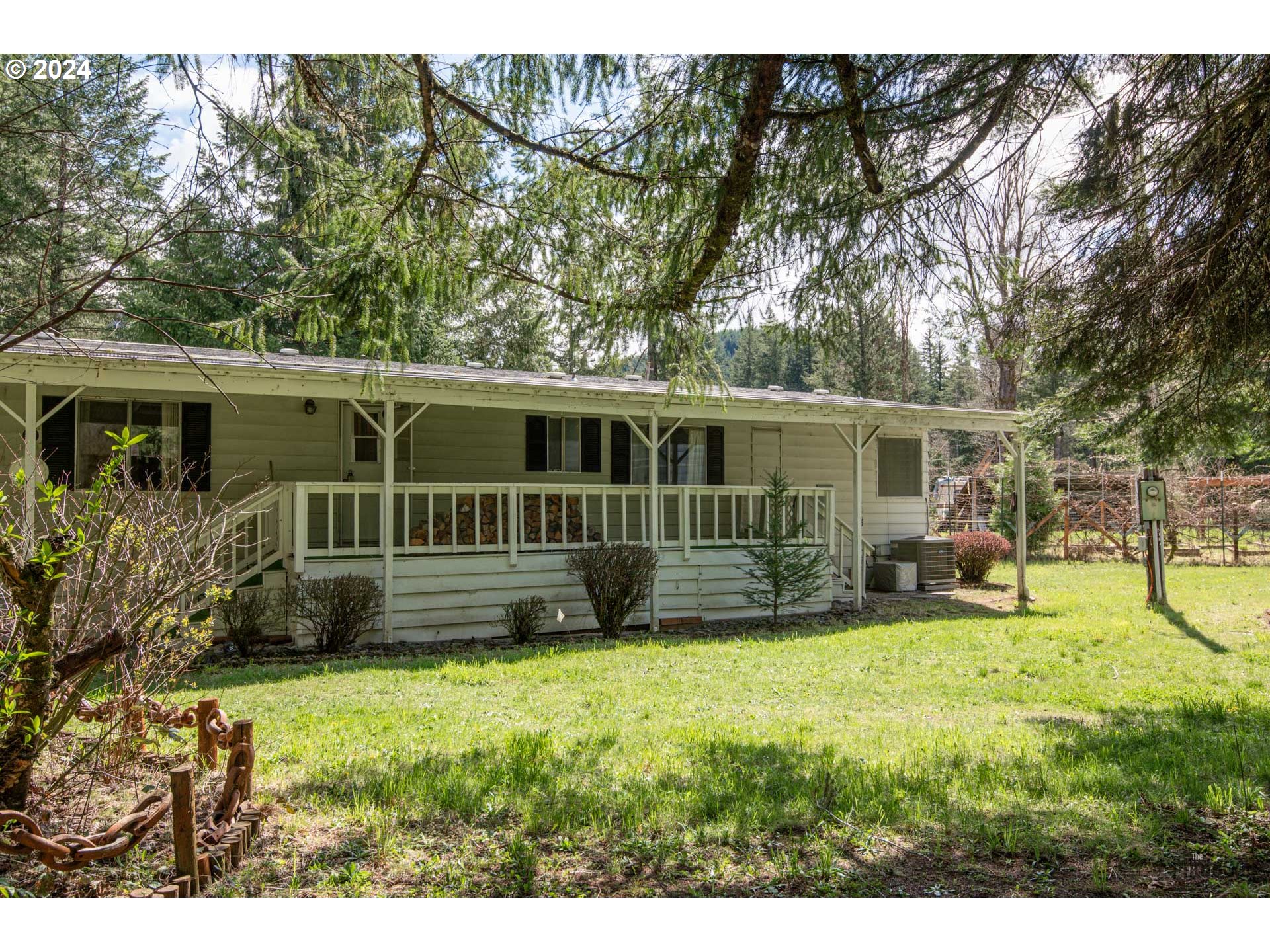91542 Dearborn Island Road Blue River, OR 97413 - Photo 23 of 44 Gallery Image 23
