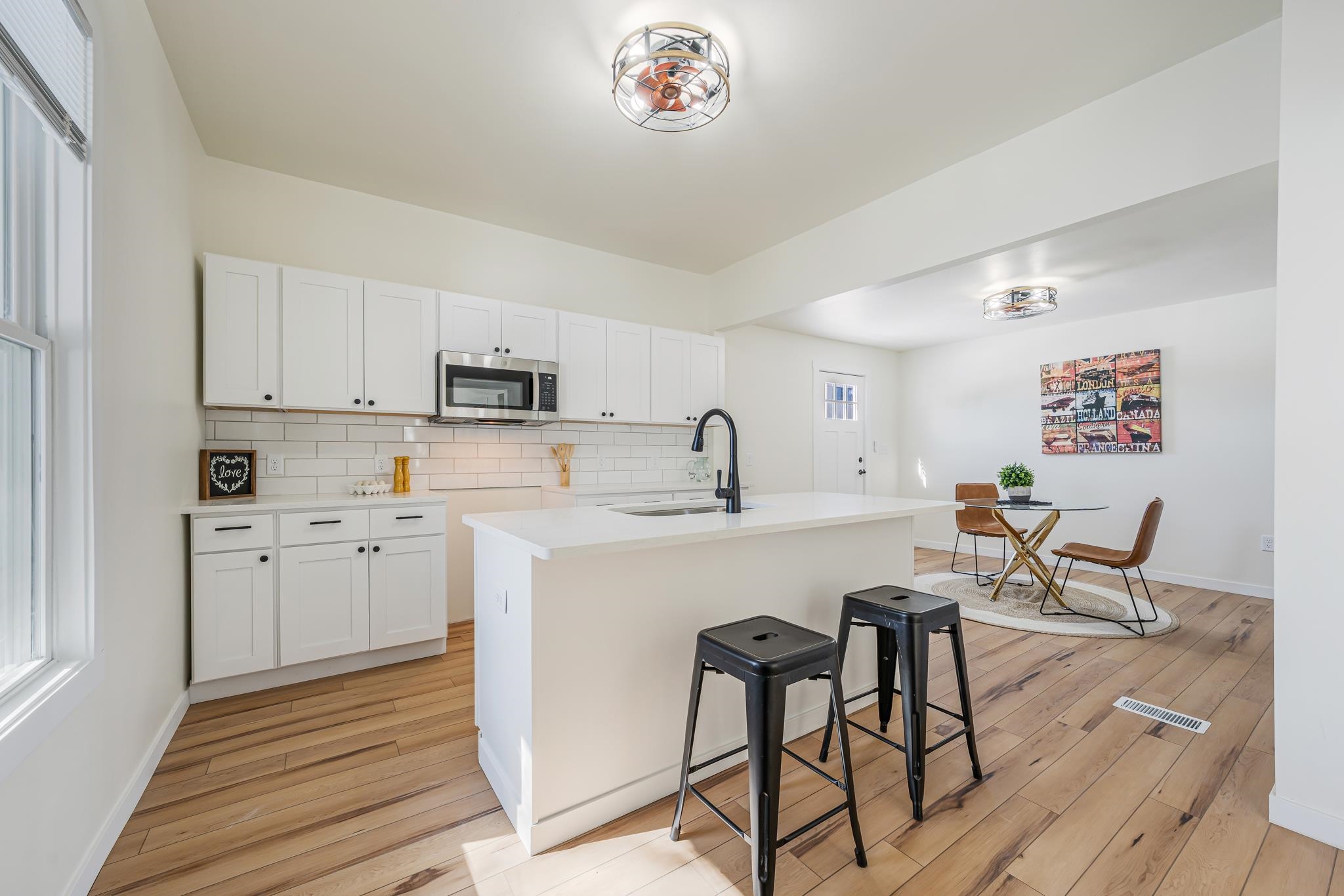 326 Houston Street Ripon, WI 54971 - Photo 5 of 24