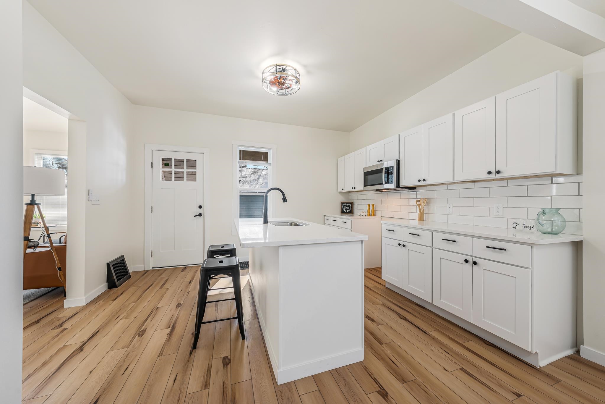 326 Houston Street Ripon, WI 54971 - Photo 7 of 24