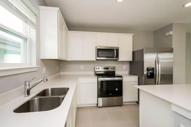 $2,045 | 4170 Goldfoil Road, Spring Hill, FL 34609