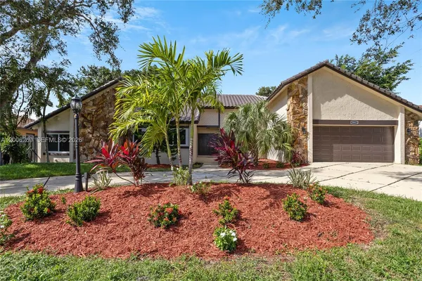 $7,150 | 8881 North Lake Dasha Drive, Plantation, FL 33324