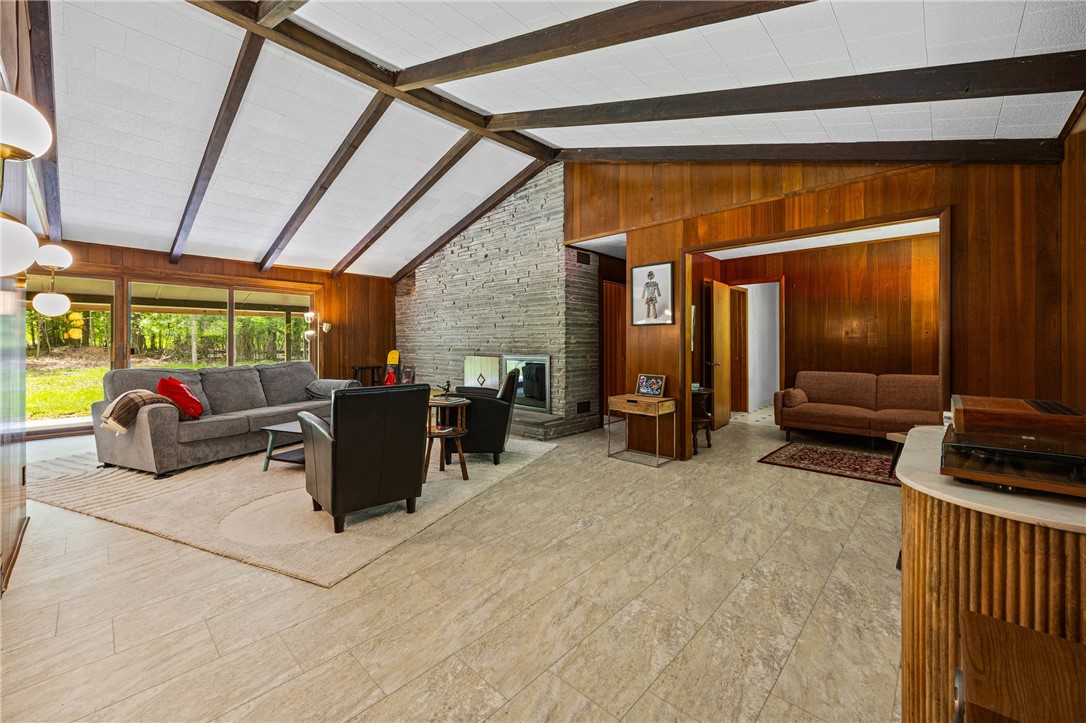 1455 Ayrault Road Perinton, NY 14450 - Photo 6 of 31