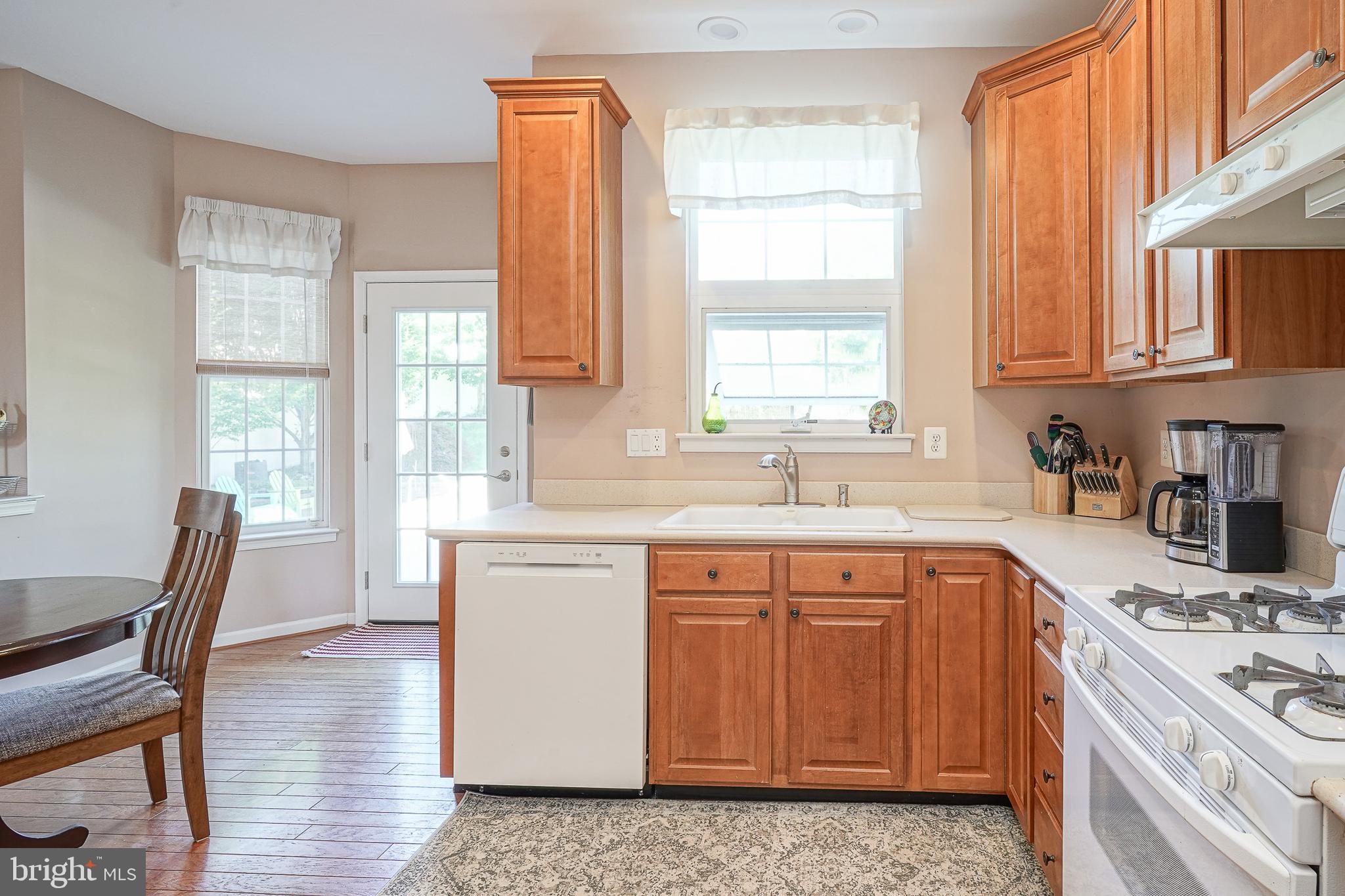 7 Lambourn Path Sewell, NJ 08080 - Photo 11 of 38