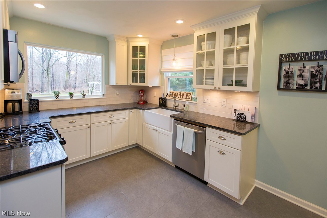 26872 Butternut Ridge Road North Olmsted, OH 44070 - Photo 11 of 35 Gallery Image 11