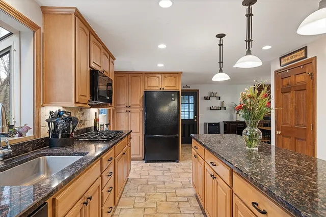 $765,000 | 53 Asylum Street, Mendon, MA 01756