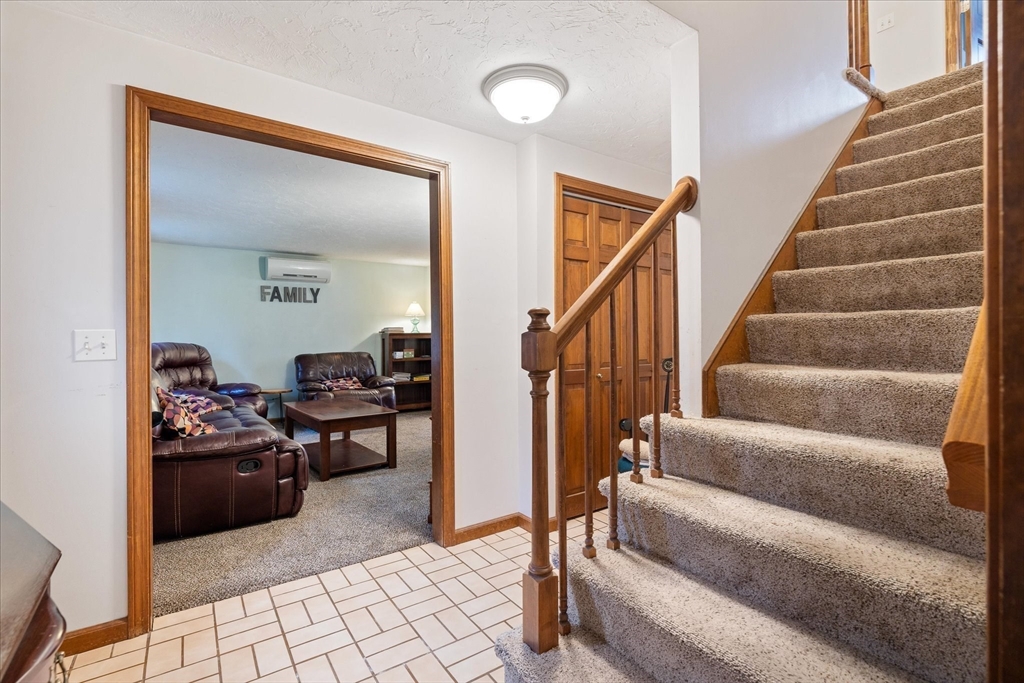 53 Asylum Street Mendon, MA 01756 - Photo 17 of 38