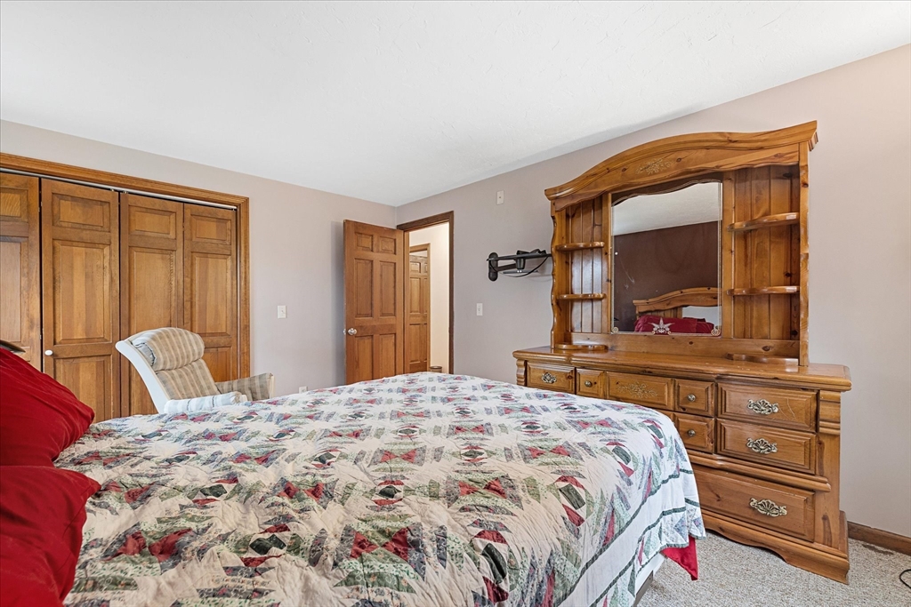 53 Asylum Street Mendon, MA 01756 - Photo 25 of 38