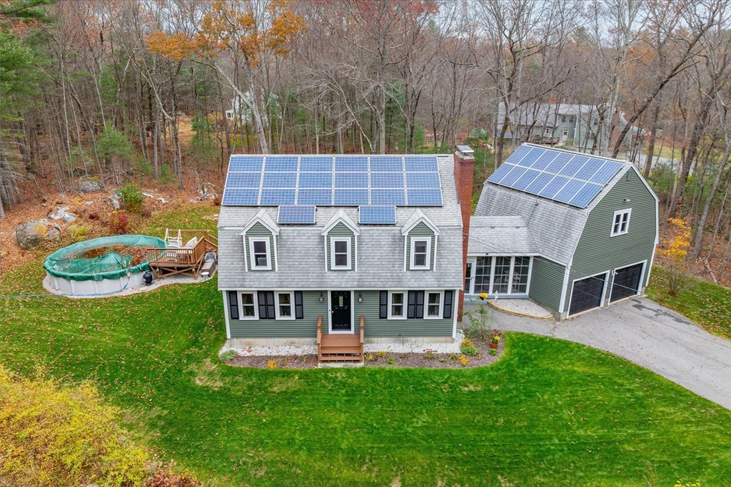 53 Asylum Street Mendon, MA 01756 - Photo 4 of 38