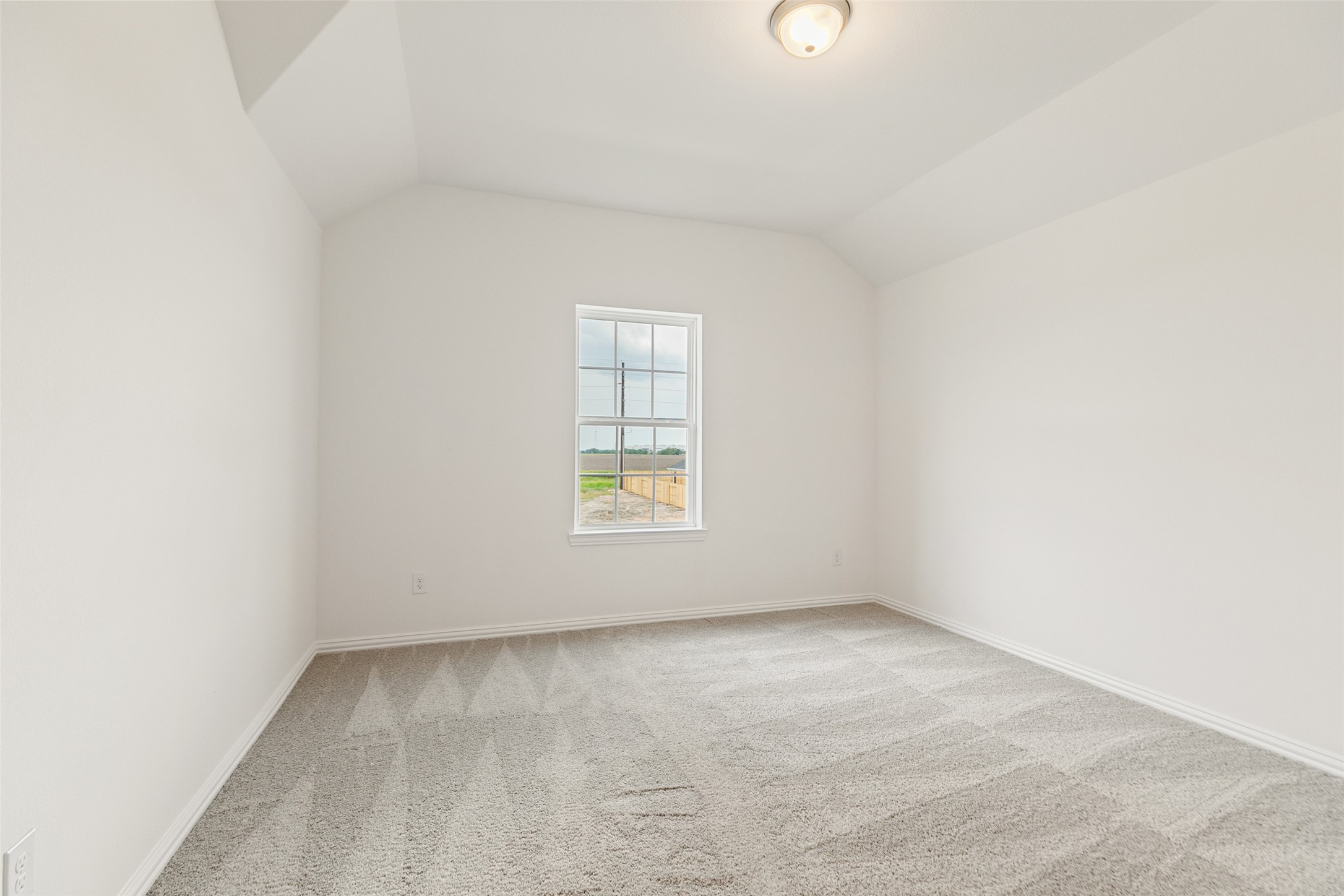 2805 Ruby Laurel Drive Iowa Colony, TX 77583 - Photo 31 of 39 an empty room with a window