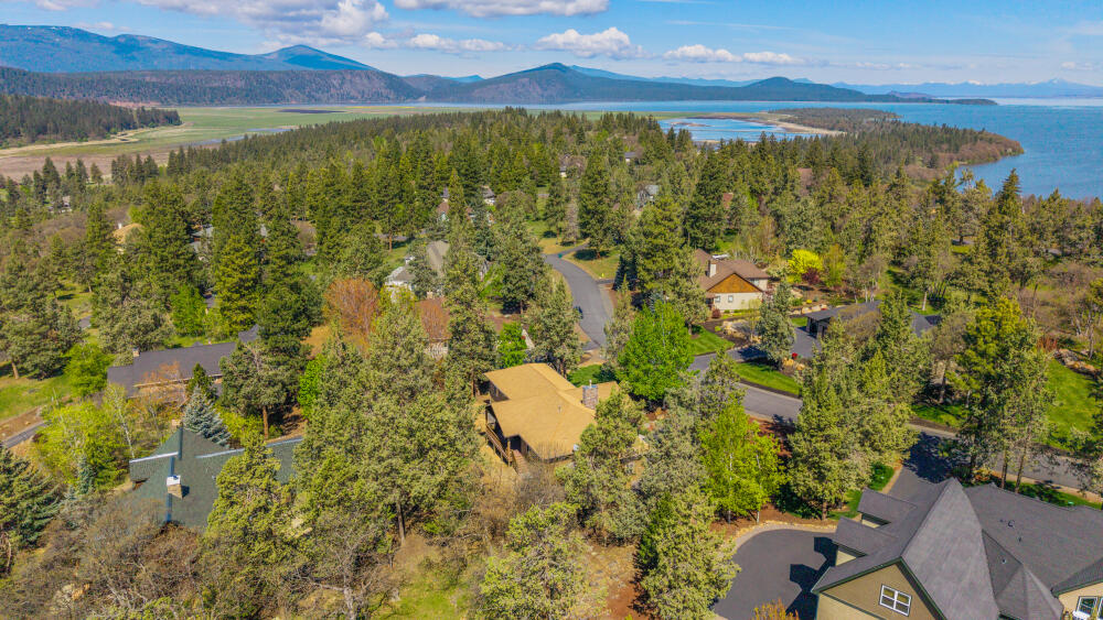 6352 Sanderling Road Klamath Falls, OR 97601 - Photo 59 of 65 Birds-Eye View