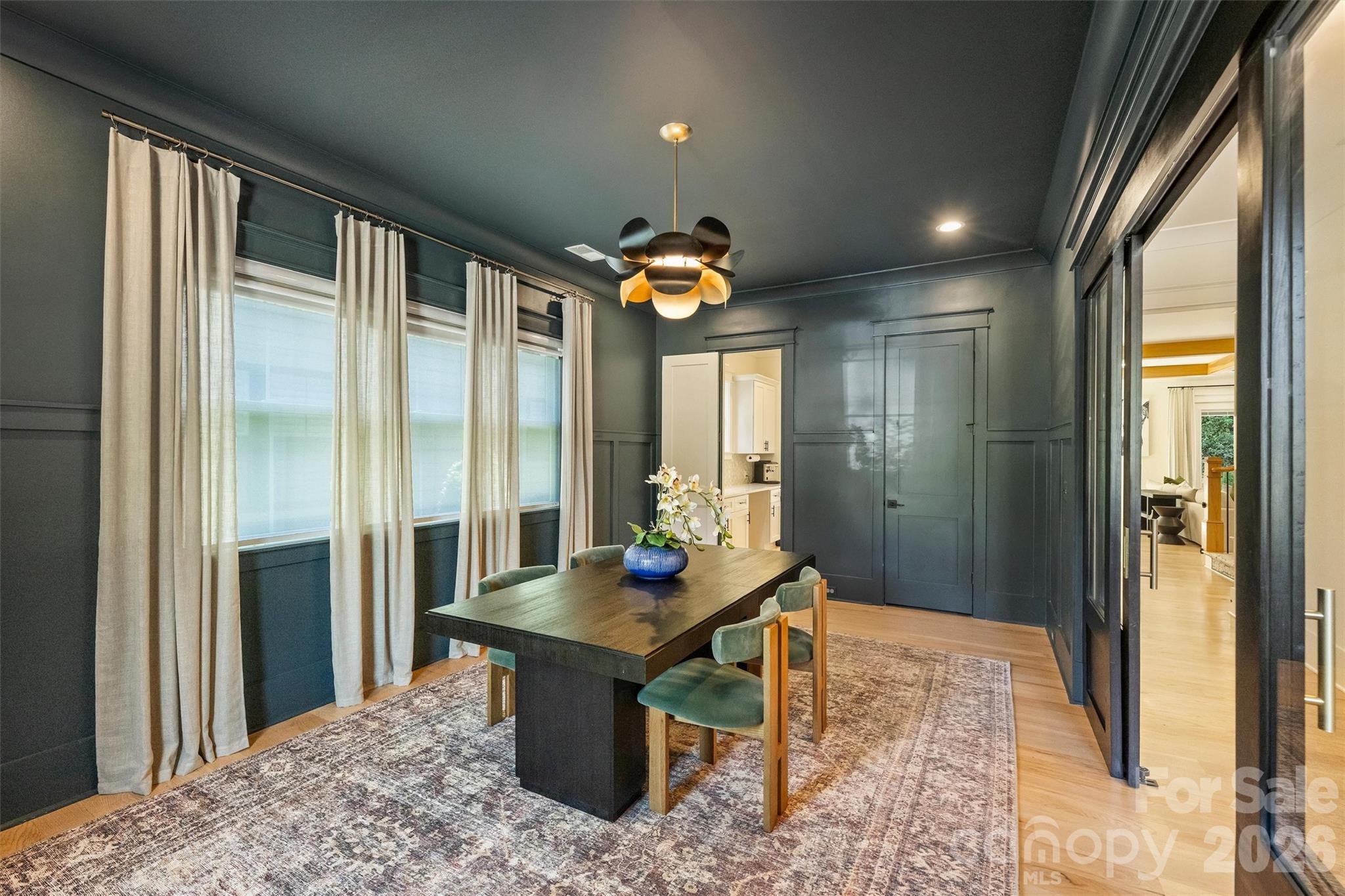 3224 East Ford Road Charlotte, NC 28205 - Photo 4 of 28 Gallery Image 4