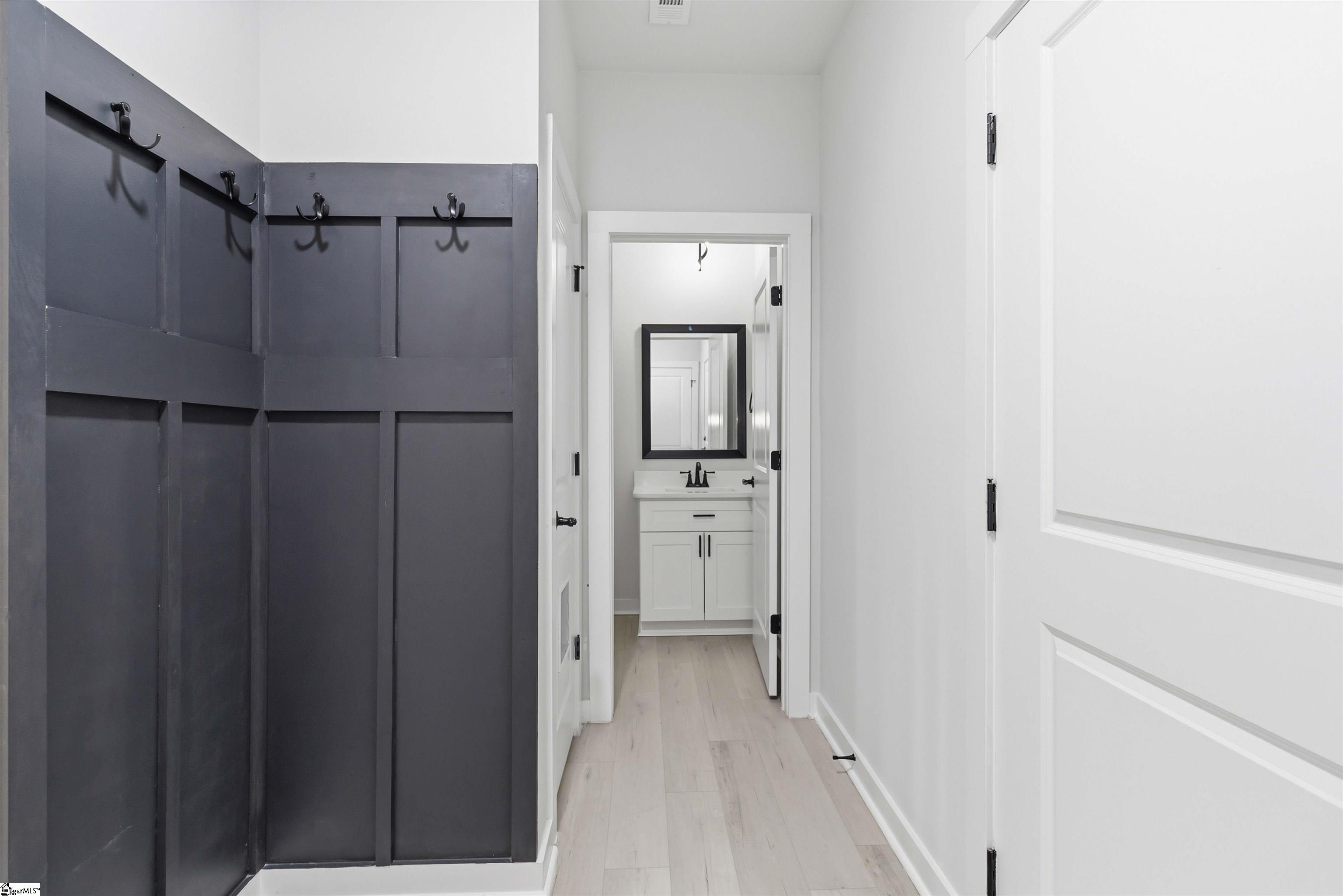 128 Rockmont Road Easley, SC 29640 - Photo 12 of 35