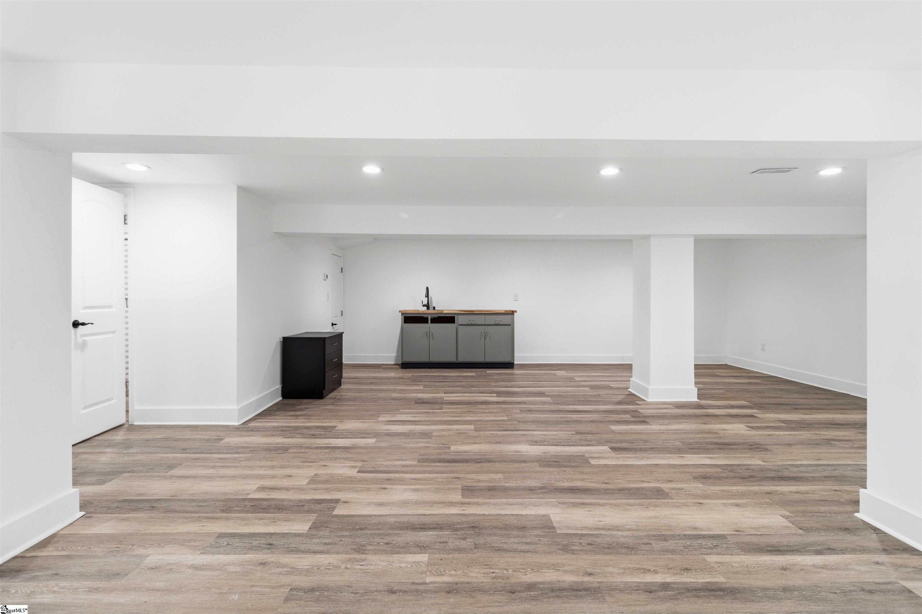 128 Rockmont Road Easley, SC 29640 - Photo 27 of 35