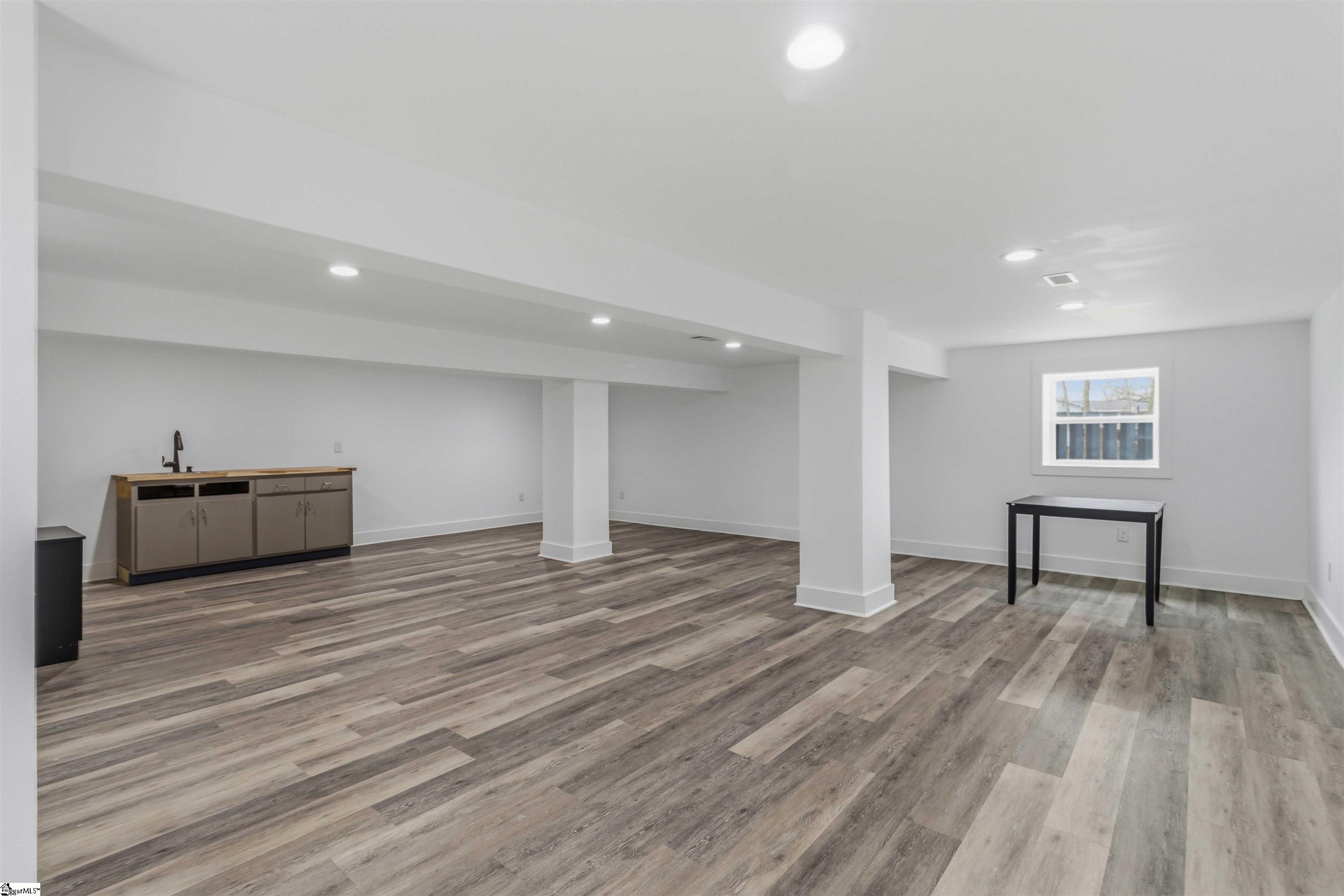 128 Rockmont Road Easley, SC 29640 - Photo 28 of 35