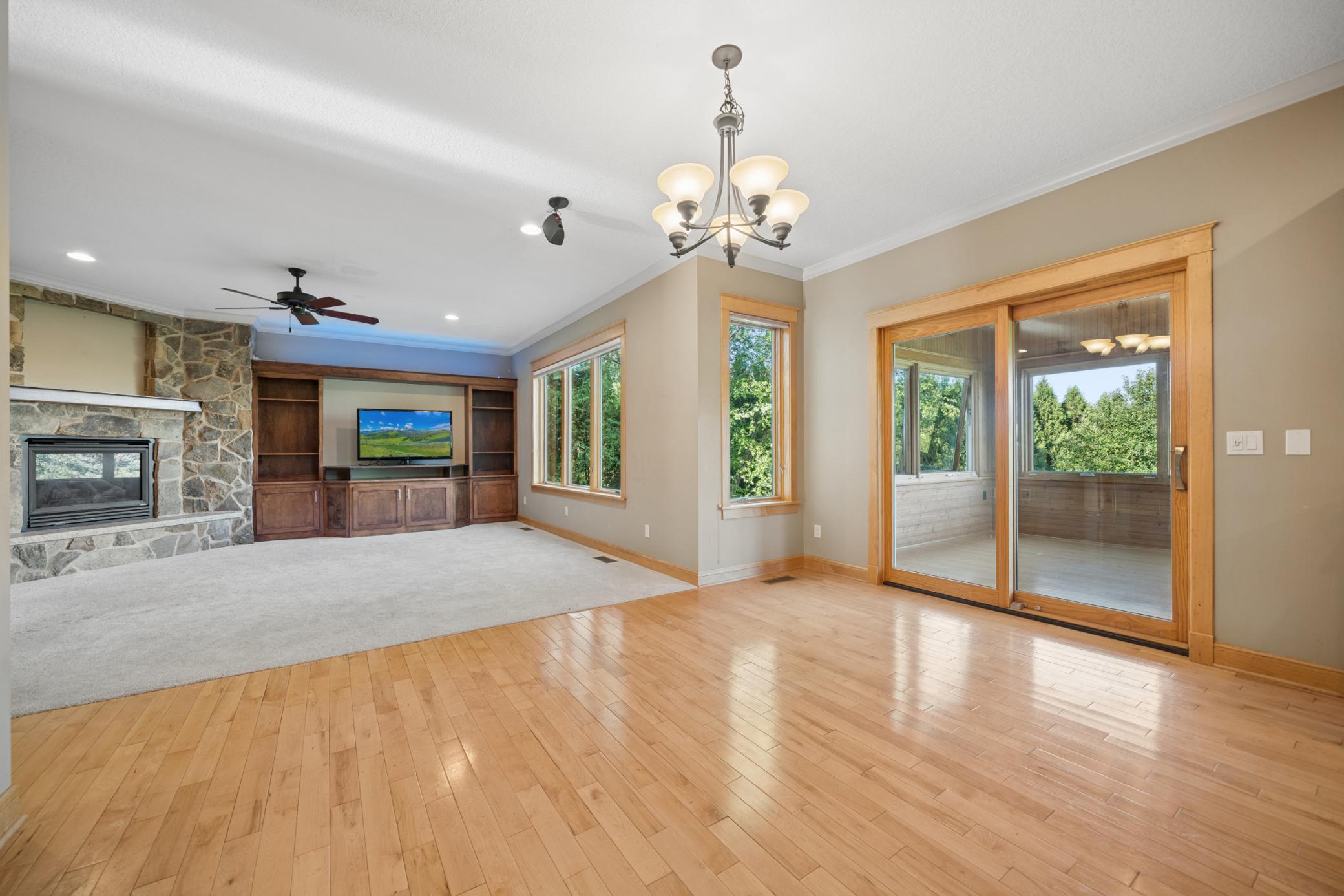 5352 Scenic Oak Drive Southwest Rochester, MN 55902 - Photo 12 of 63
