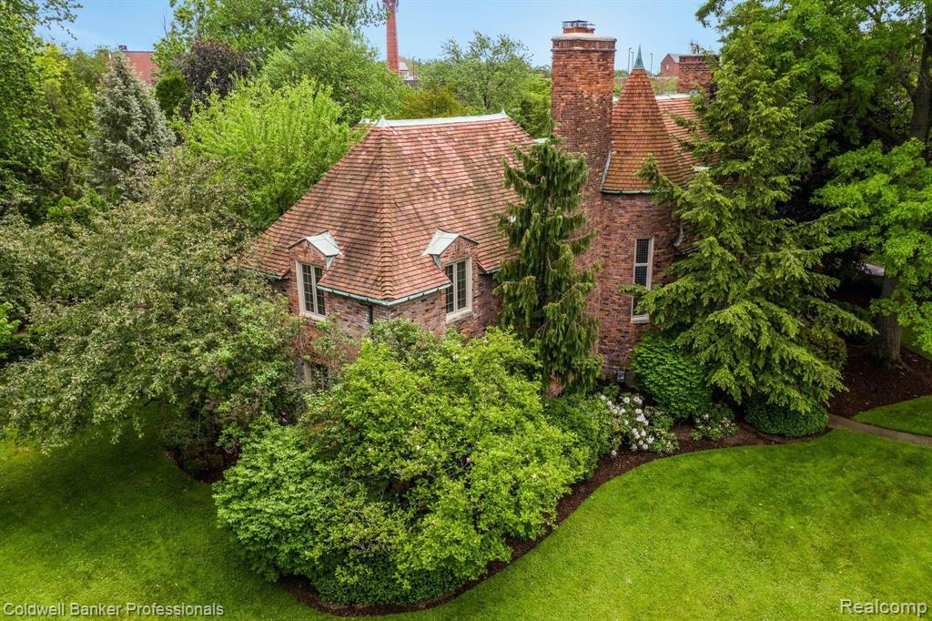 166 Ridge Road Grosse Pointe Farms, MI 48236 - Photo 60 of 78