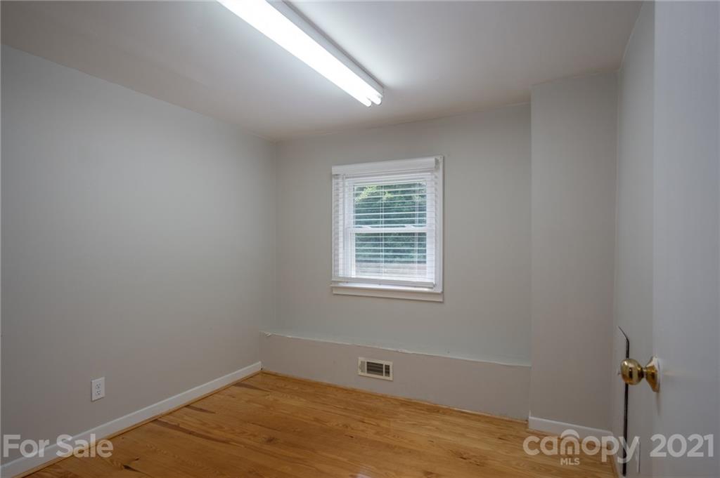 1020 Pineview Lakes Road Chester, SC 29706 - Photo 22 of 35 Gallery Image 22