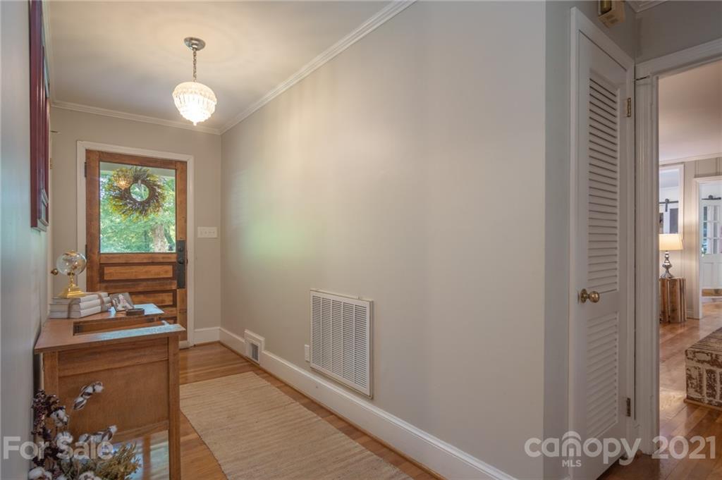 1020 Pineview Lakes Road Chester, SC 29706 - Photo 7 of 35 Gallery Image 7