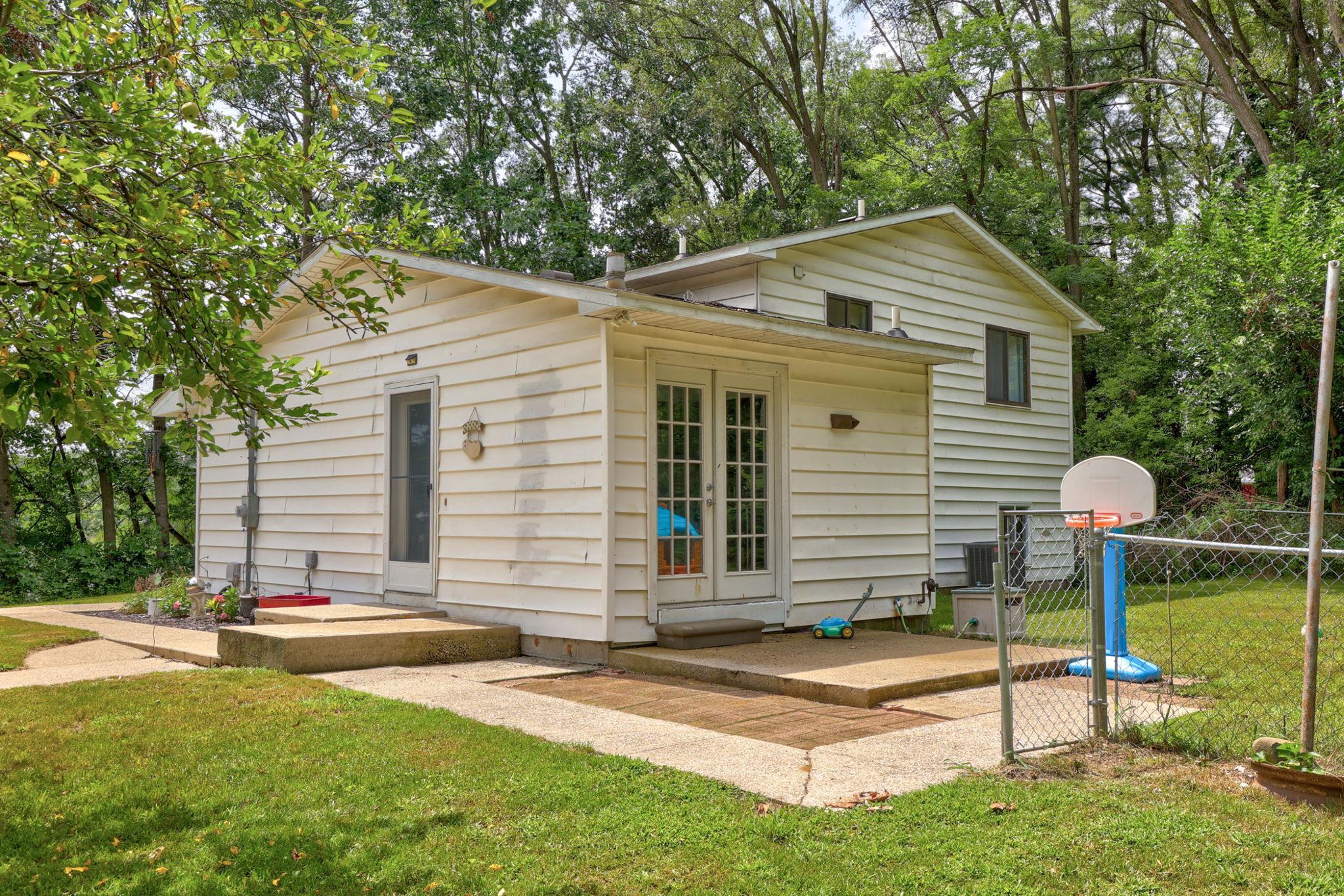 8895 Arbela Road Millington, MI 48746 - Photo 24 of 34 50150336-cefd78f7-5f39-4e83-af80-cbc5150dac45.JPG