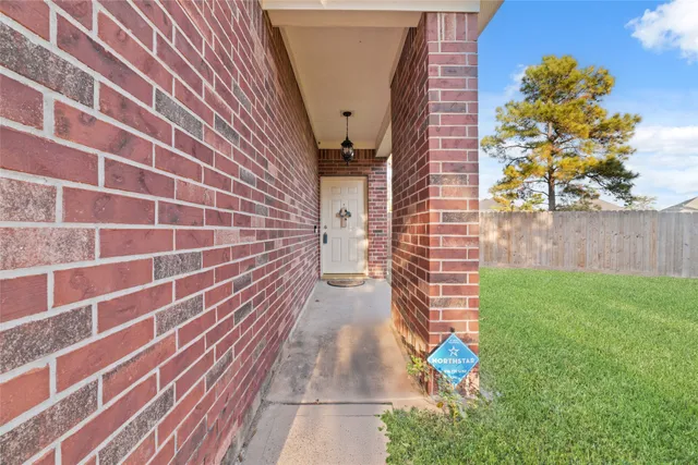$325,000 | 18202 Grove Brook Lane, Cypress, TX 77429